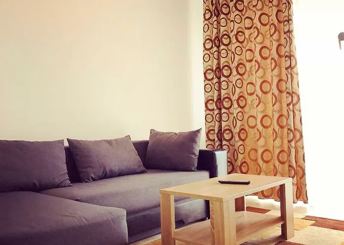 Avantgarden Apartment