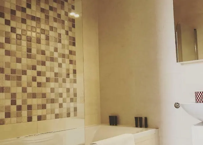 Avantgarden Apartment